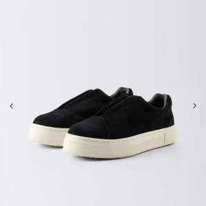 Eytys - Säljer då dom ej kommer till användning !! Skriv för fler bilder💓