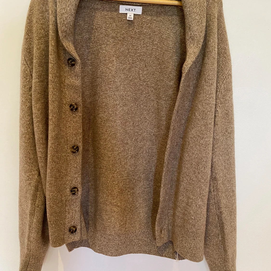 stickad cardigan