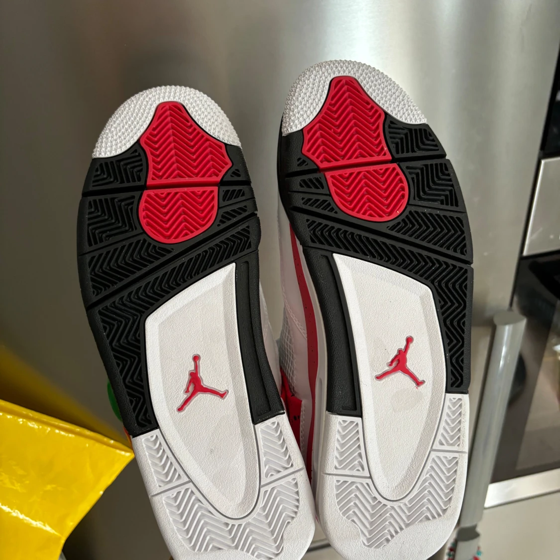 Jordan 4 red cement - 92