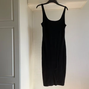 Klänning L - Storlek L klänning pris 199kr