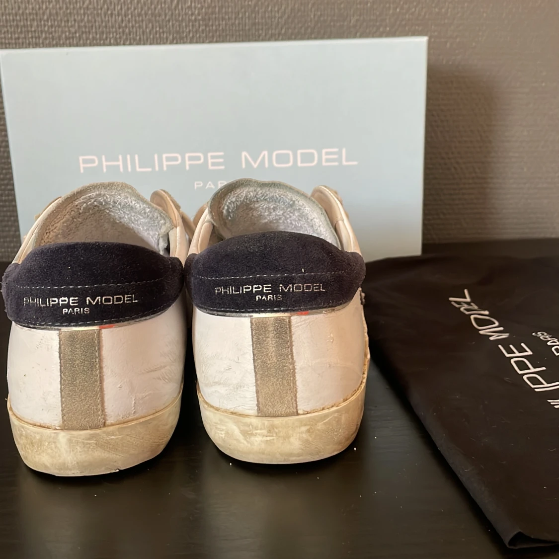 Philippe model  - 91