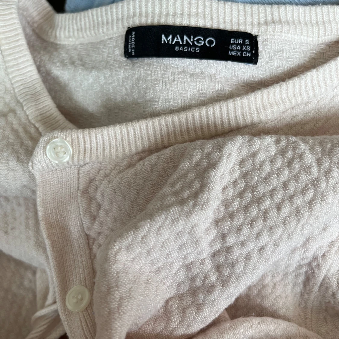 Beige kofta från Mango