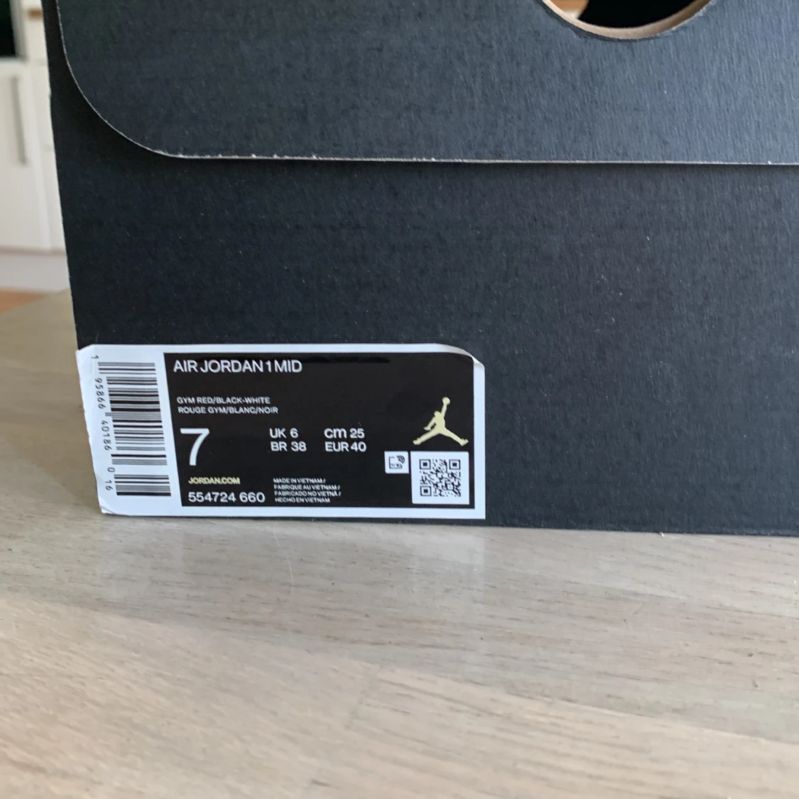 Jordan 1 mid (red black white) - 92