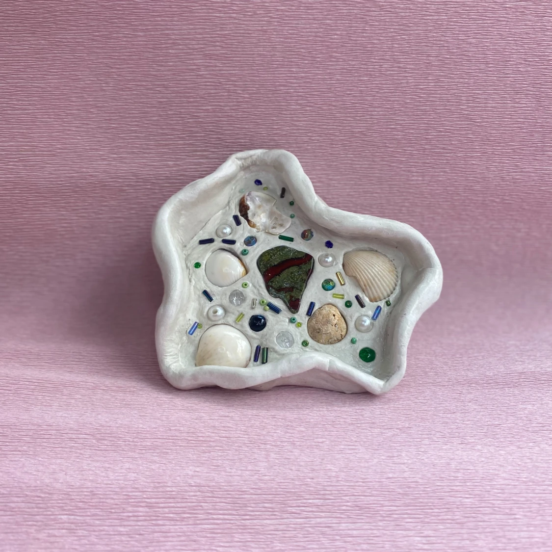 Hemmagjord smyckesskål