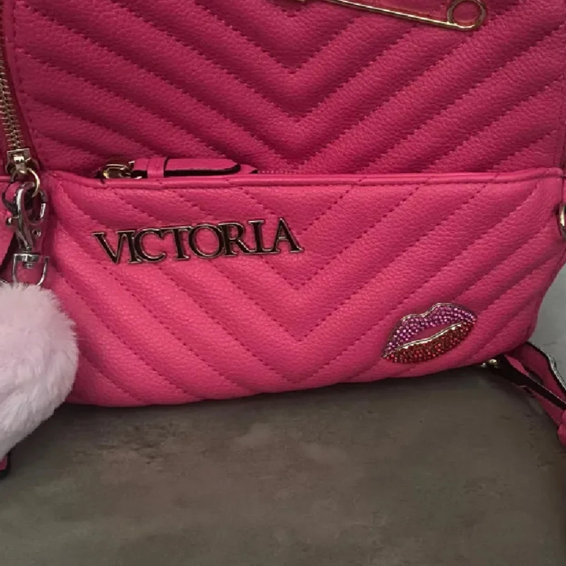 Victoria secret - 90