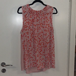 Blus  - St 2xl från Holly & White By Lindex