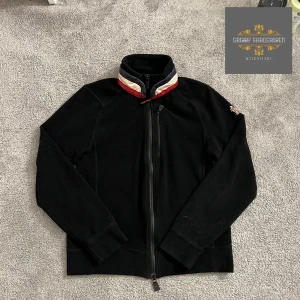 Moncler jacka - Moncler