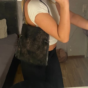 Väska - Jätte fin väska med bra utrymme