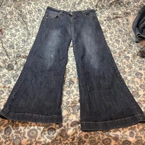 Lågmidjade jeans - Supersöta lågmidjade jeans! 