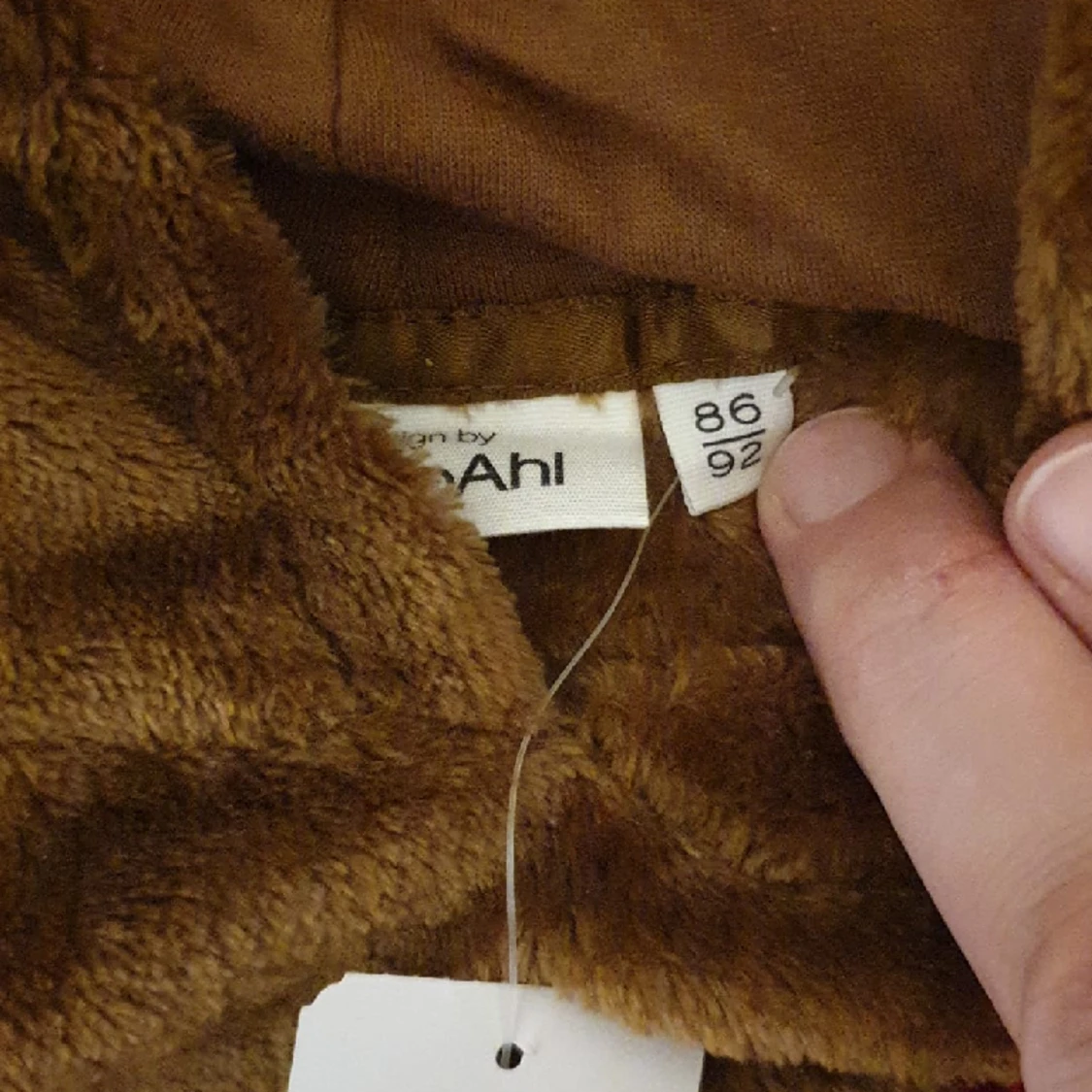 A new kids Sweatshirt  - 90