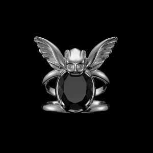 INTRESSEKOLL - Intressekoll på denna GARGOYLE RING från Maria Nilsdotter! Köpt för 5295kr! Skicka gärna bud!