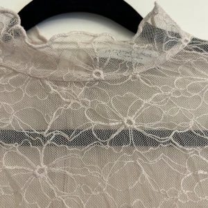 Embroidered long sleeve mesh blouse - Super soft and comfortable Unfortunately too small for me 
