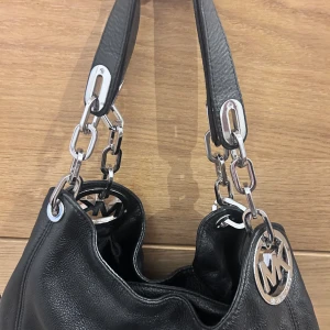 Michael Kors  - Fin handväska 
