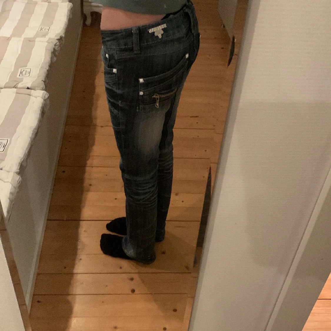 Blåtvättade BTjeans - 91