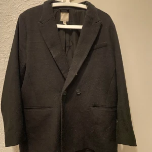Oversized kavaj - Oversized kavaj från h&m i storlek M