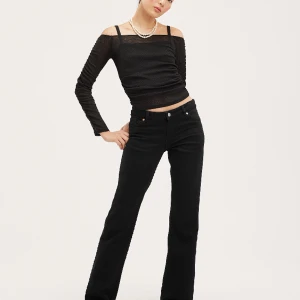 Oanvända jeans - Alla lappar och sånt sitter kvar