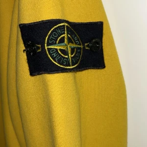 Stone island crewneck  - Bra skick 9/10 använd ett fåtal gånger!  