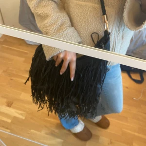 Ascool fransväska🥰 - Asball väska med fransar!!!🖤🖤