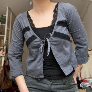 Odd Molly topp - Söt odd molly topp, stl S skulle jag säga. Den hade ett litet hål på sidan som är igensytt och nu knappt syns✨