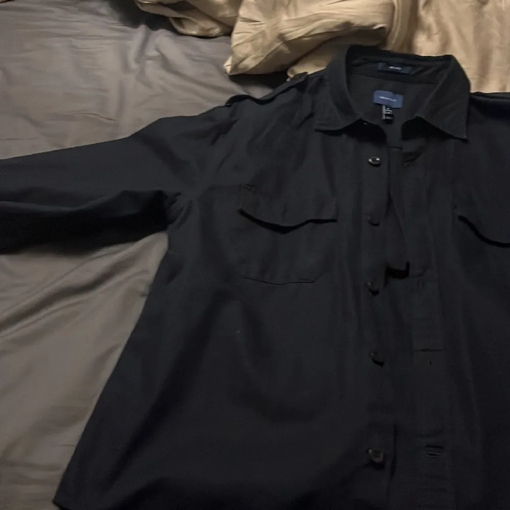 Snygg gant overshirt i storleken M. Pris kan diskuteras vid snabb affär . Jackor.