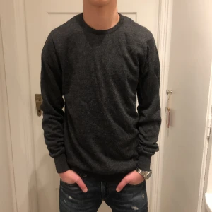 Merino tröja  - Tröja från dressmann i 100% merinoull-Storlek M-bra skick