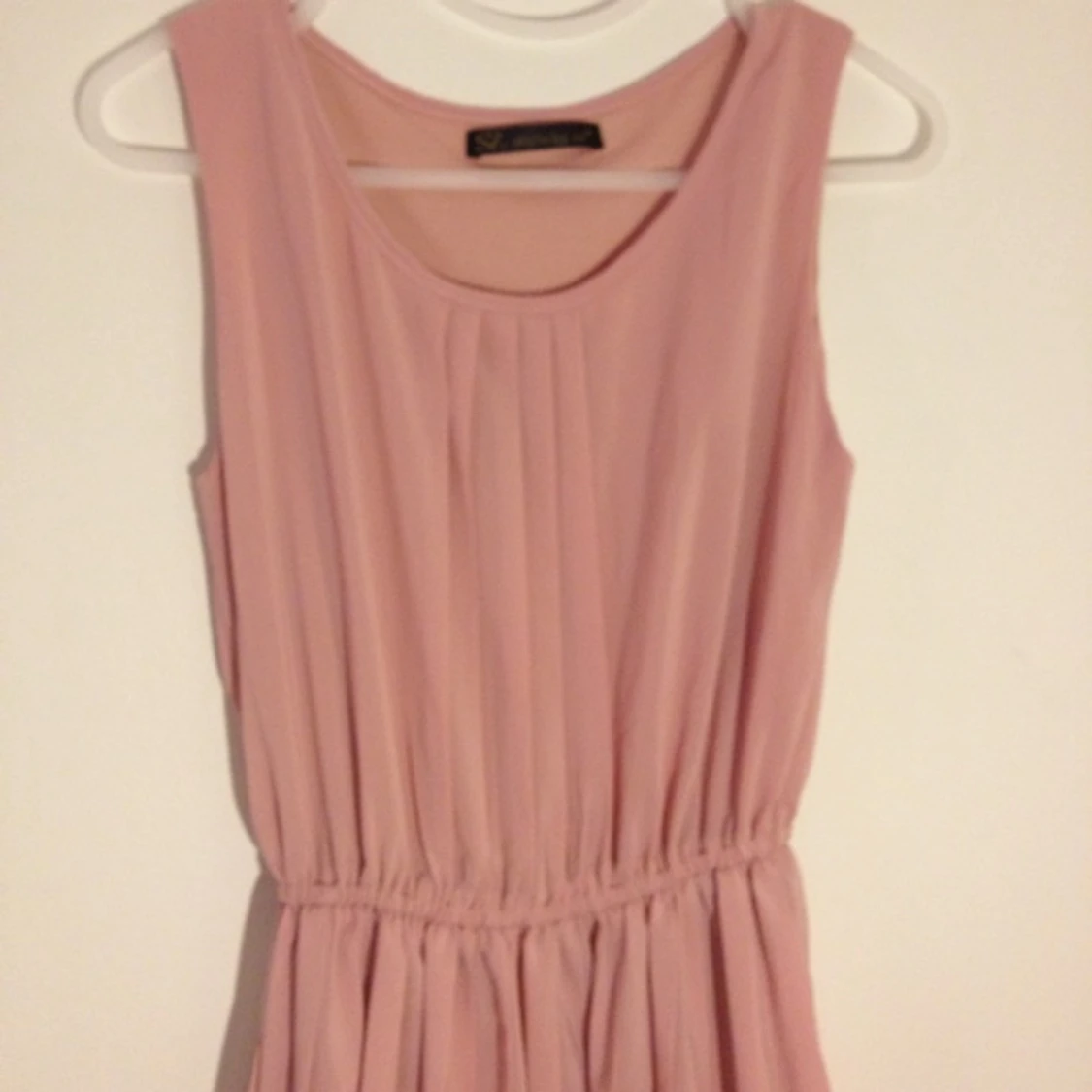 Ankellång, gammelrosa, oanvänd klänning.  - 1378239028