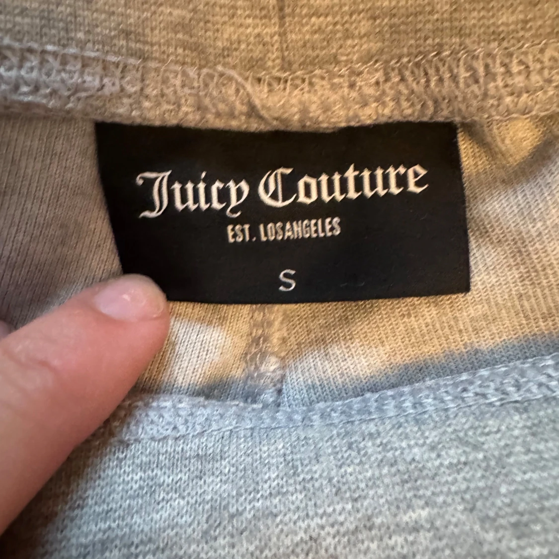 Juicy Couture  - 2