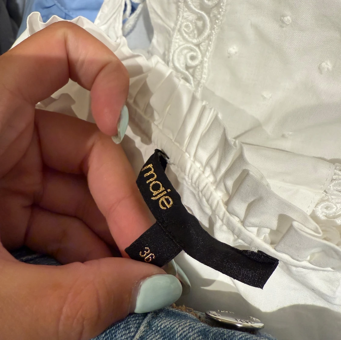 Vit kort klänning från Maje - 3