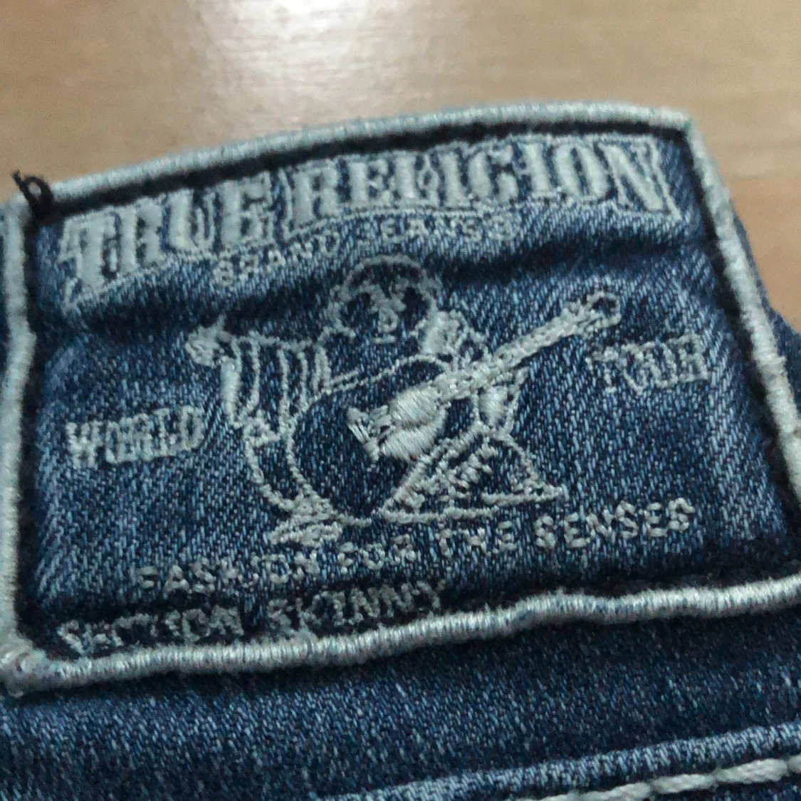 Mörkblåa true religion jeans  - 2