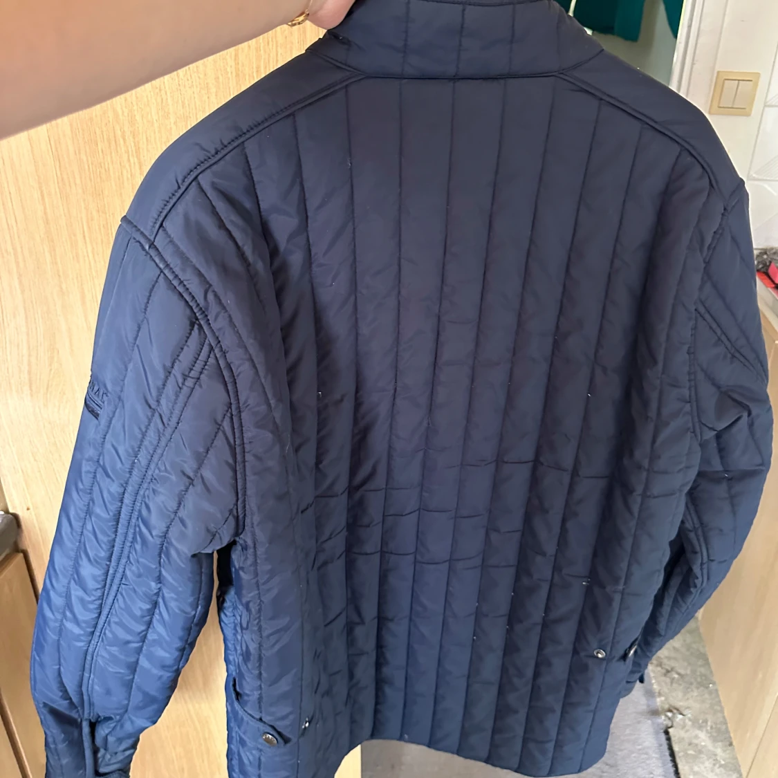 Mörkblå quiltad jacka från Signal XL - 4