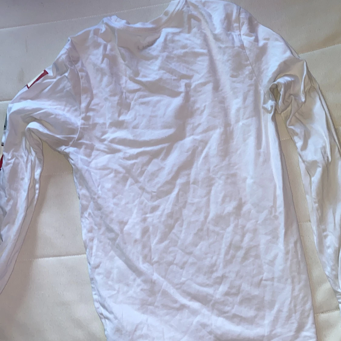 Vit långärmad Jordan tröja - 1