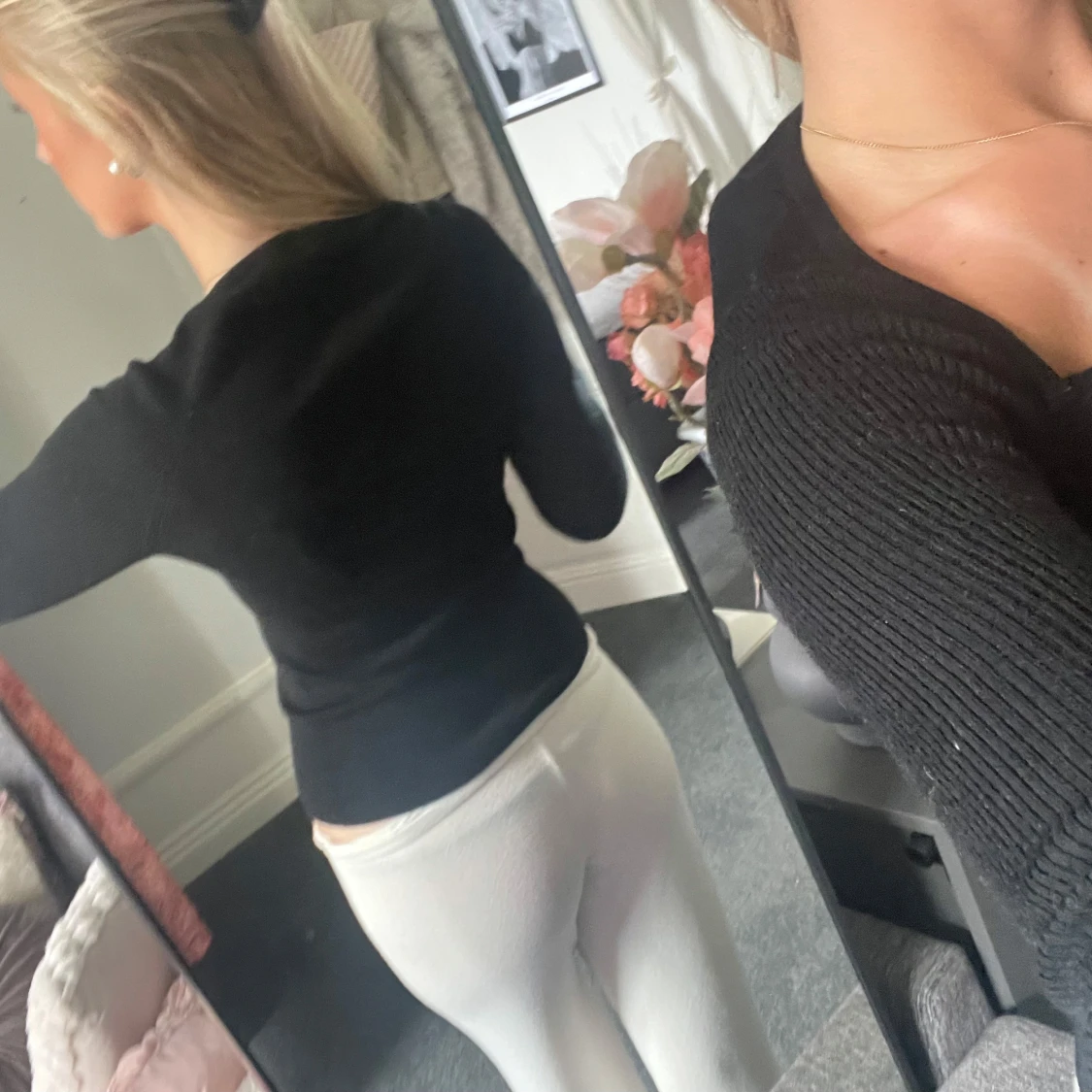 Svart ribbad långärmad topp - 1