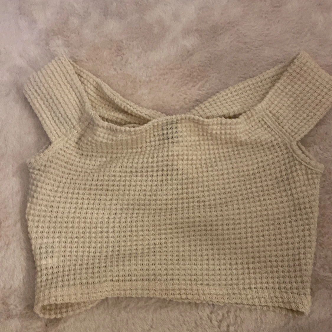 Beige croppad stickad topp - 1