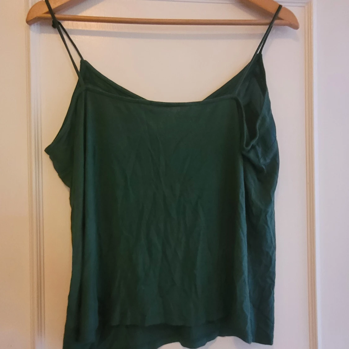 Mörkgrön linnetopp från H&M - 1