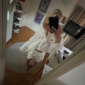Blus ifrån Nelly - Jättesöt blus ifrån Nelly, i st 34/xs💓