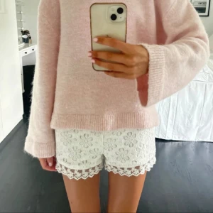 Spets shorts  - Så söta spets shorts från Lindex, storlek M❤️ passar mig med S