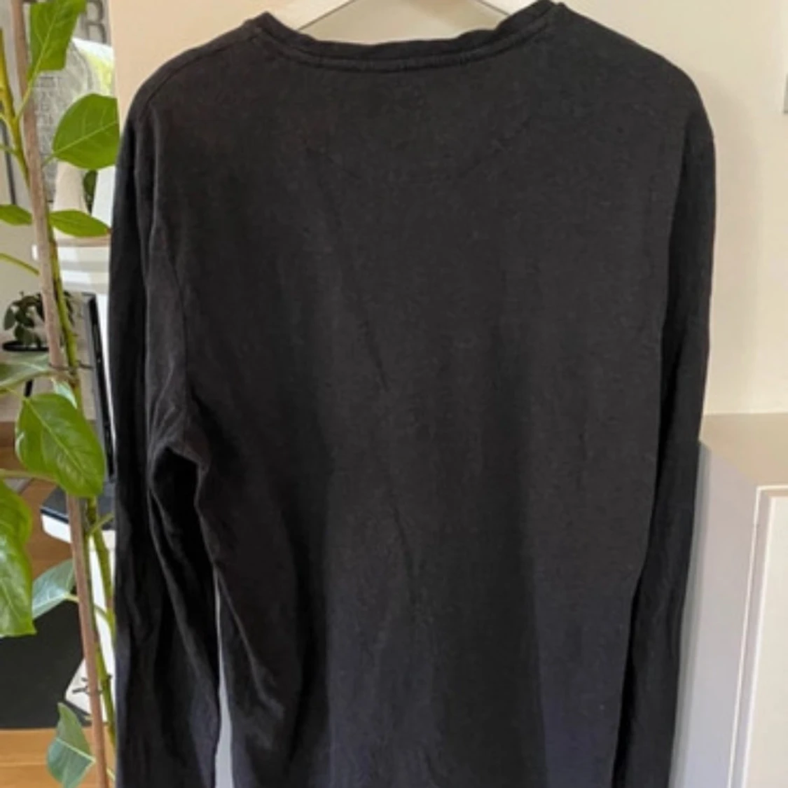  t-shirt/  tröja  - 3