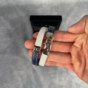 Dolce & Gabbana Armband - Skick: 10/10 | Tillbehör: Box | Nypris: 2500 SEK