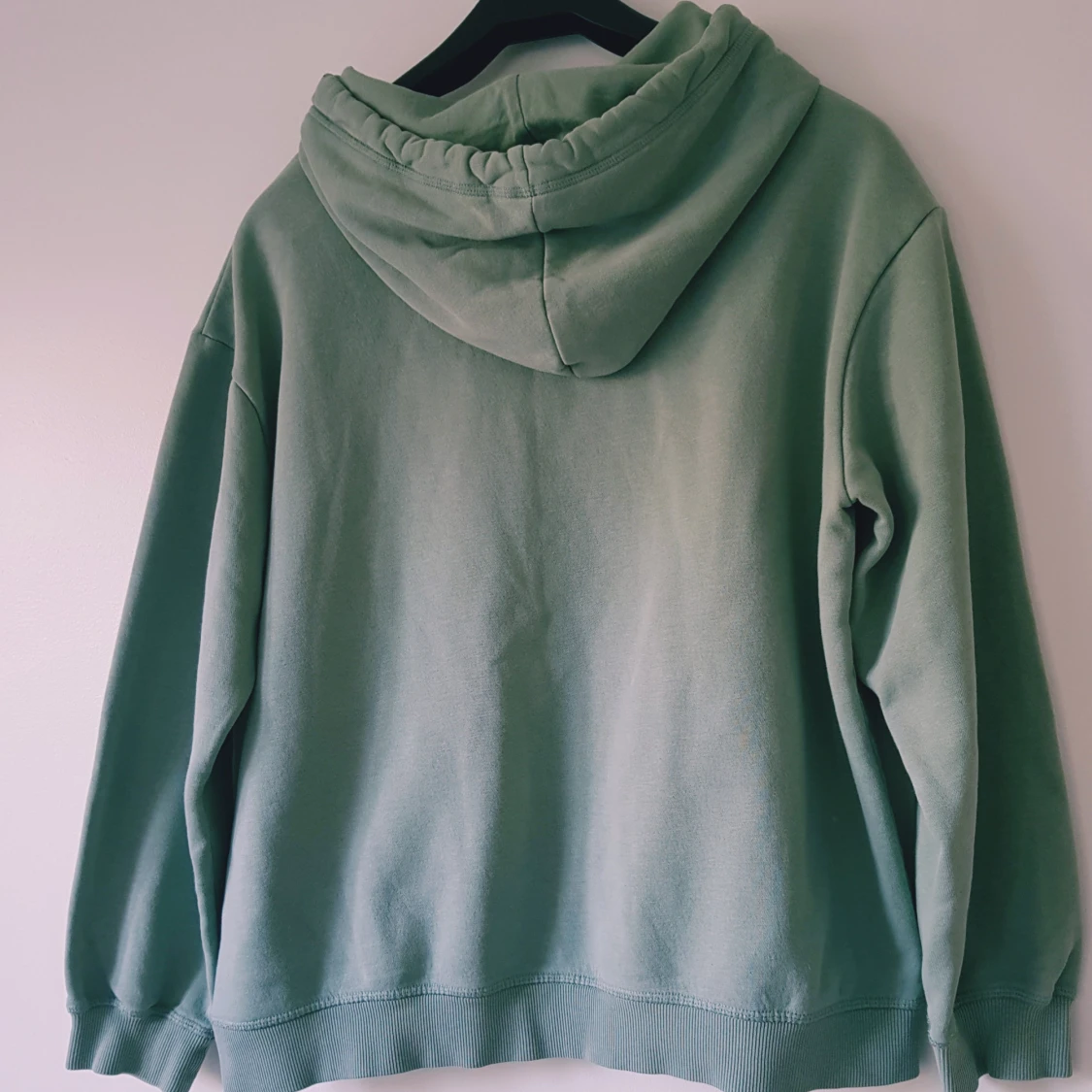 Grön LA hoodie med tryck, strl M - 1