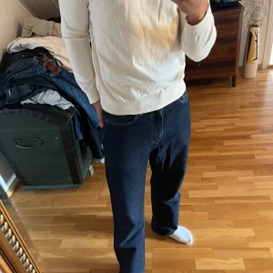 Levi's 568 stay loose - Levi’s 568 stay loose i storlek 32/32, fint skick!