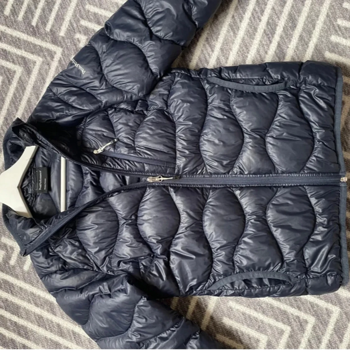  pufferjacka från Peak Performance