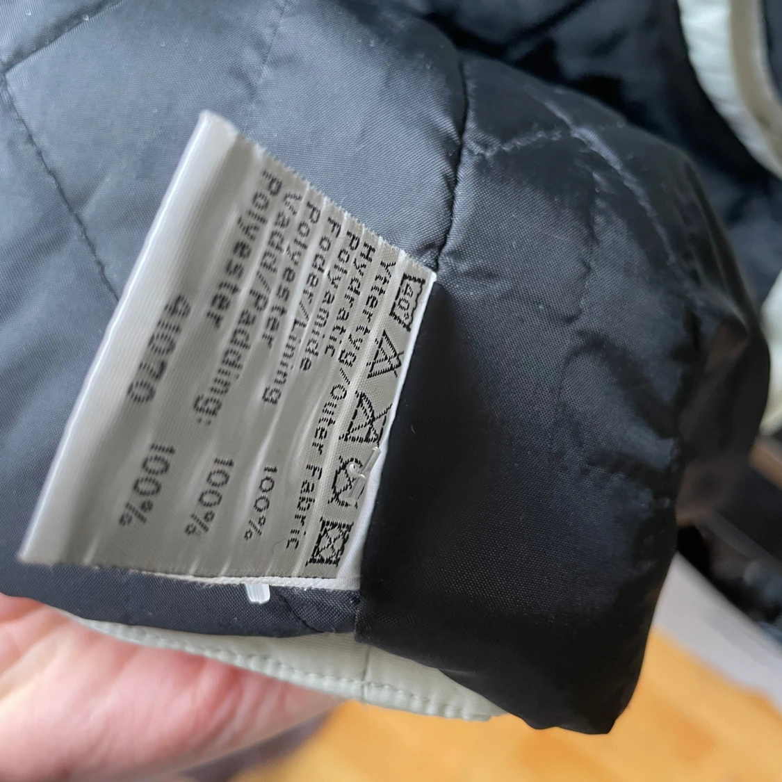 Vit vindjacka från Fjällräven - 4