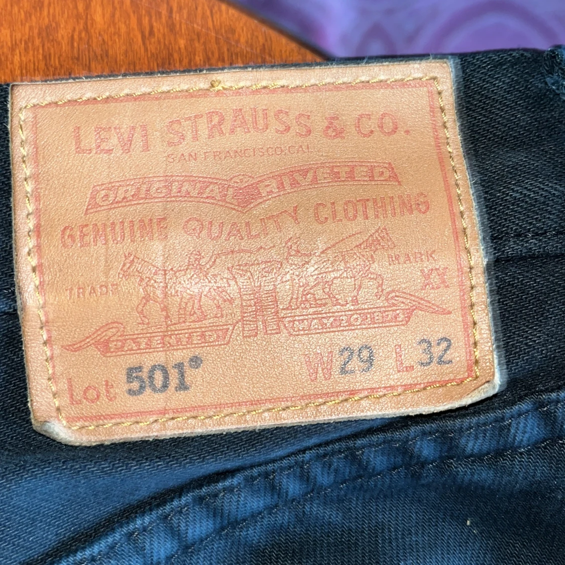 Svarta Levis 501 jeans - 4