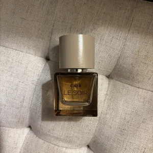 Caia Le Soir Parfym - Nypris 595kr. 25ML kvar. 