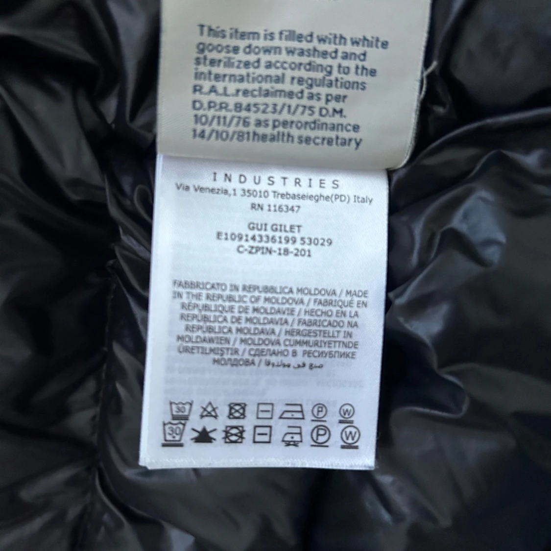 Svart dunväst från Moncler - 2