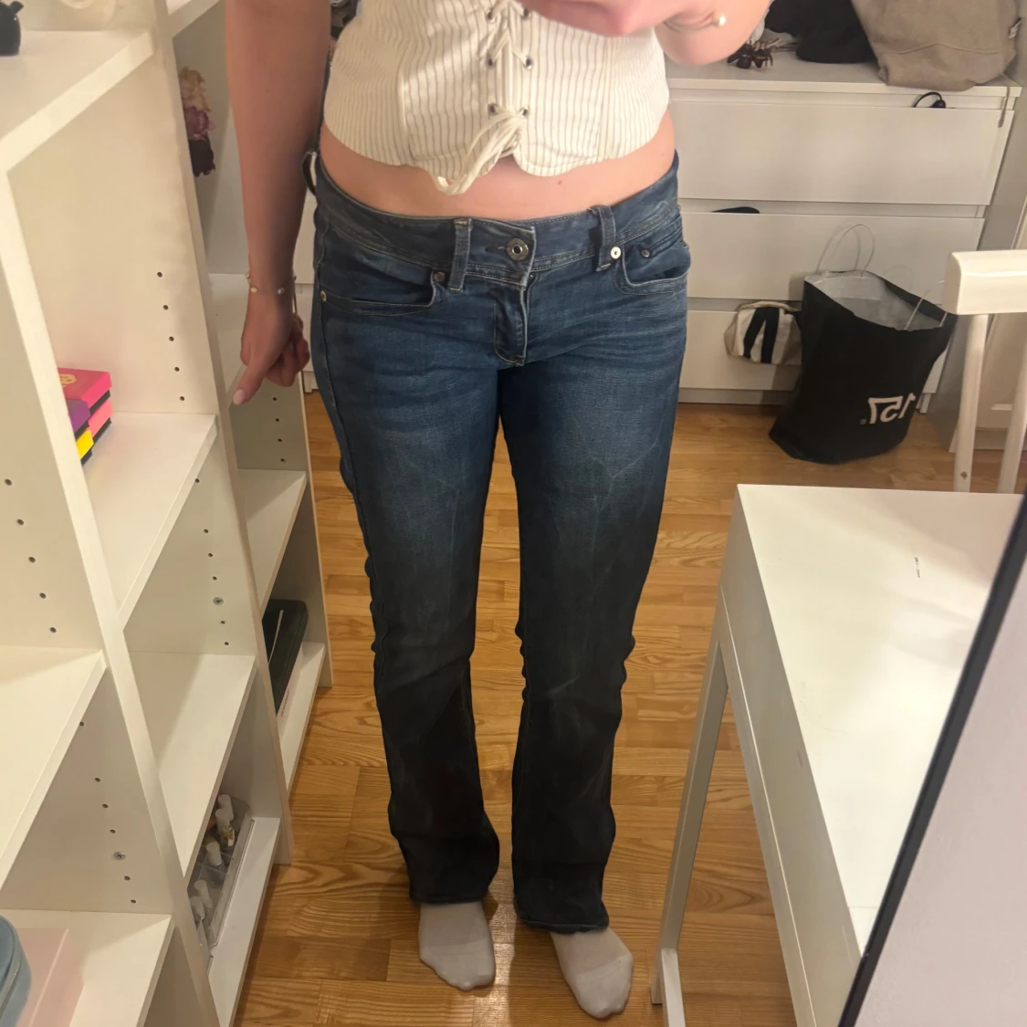 Blå bootcut jeans låg midja - 1