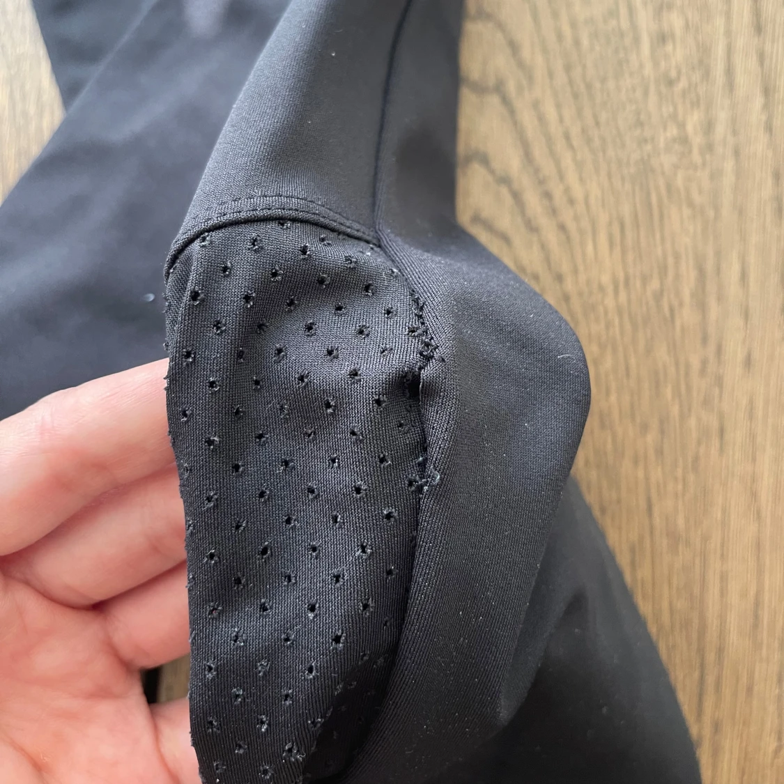 Svarta träningstights från Stronger - 1