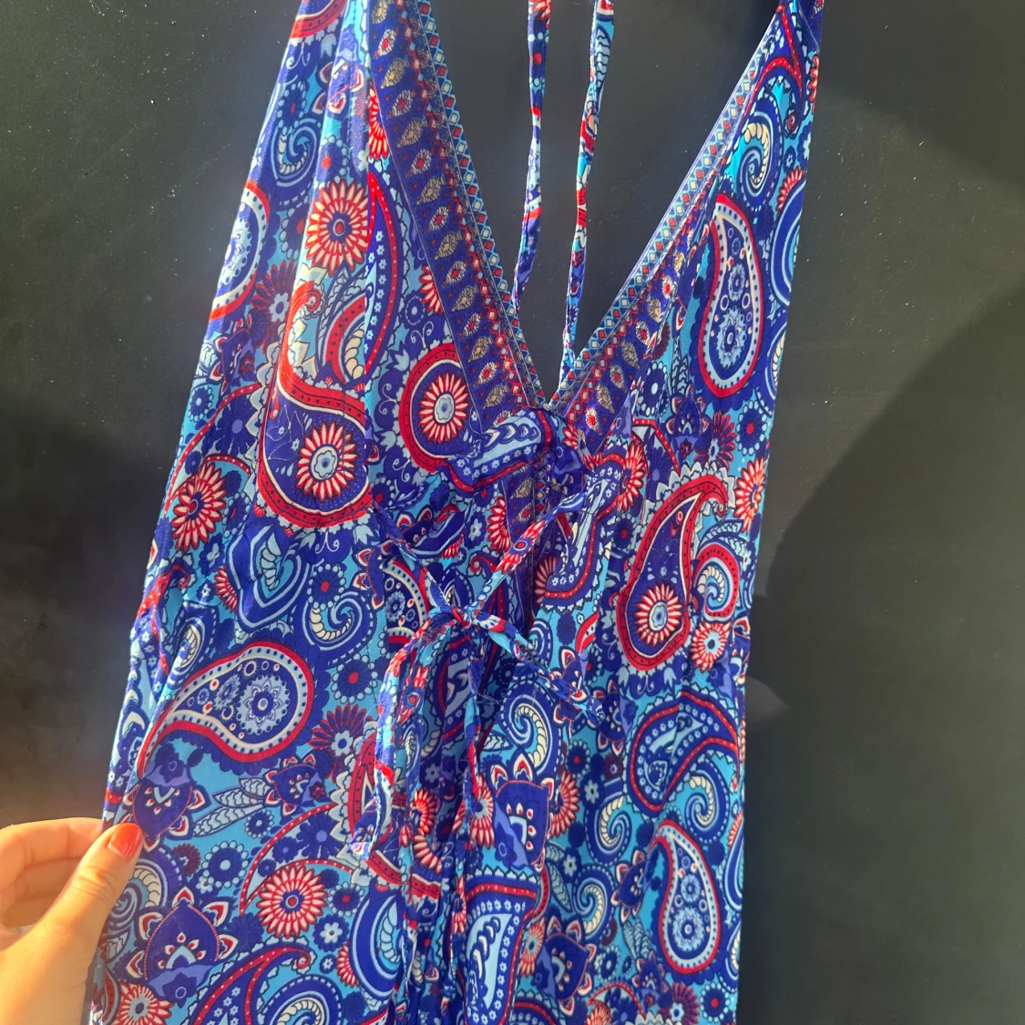 Blå paisleymönstrad långklänning - 3