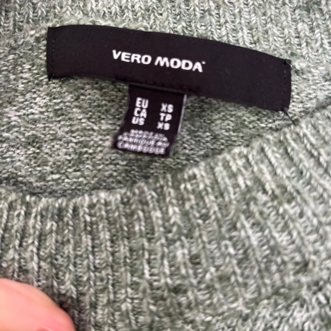 Grön stickad tröja från Vero Moda - 1