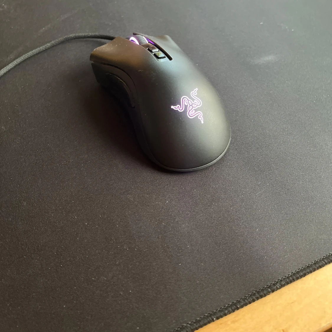 Tangentbord, hörlurar, mus och tillbehör  - 1